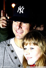 组图：阿汤哥《碟中谍4》玩漂移 纵身跳河变落汤鸡