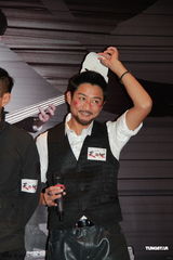 组图：林保怡黄德斌汤盈盈宣传《天与地》