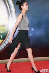 组图：港姐选拔二轮佳丽彩妆亮相变白富美