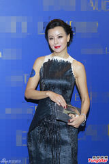 组图：李美凤享受现有生活 不考虑复出拍戏