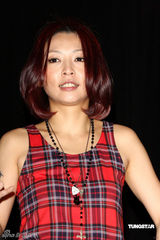 幻灯图：张震岳助阵公益音乐会 林晓培彩排兴奋十足