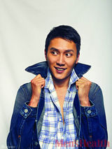 组图：冯绍峰杨幂携手登封面 突破尺度秀身材 