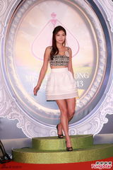 组图：20位候选港姐首晤传媒 佳丽现场展风姿