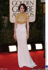 组图：《唐顿庄园》米歇尔-道克瑞拼接长裙典雅