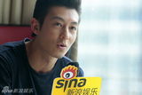 组图：陈冠希发新专辑接受新浪专访