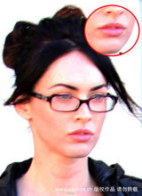 高清图：梅根-福克斯压帽掩香肠嘴 疑似丰唇仿朱莉