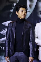 组图：《王的盛宴》首映 群星助阵首映红毯