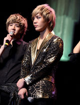 高清图：韩国人气男组合MBLAQ首次歌迷会