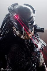 幻灯：新版电影《铁血战士》新剧照公布