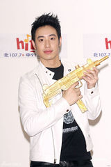 高清：潘玮柏新造型首度曝光 对蔡依林selina有好感