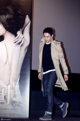 高清组图：金素妍朱镇模新片《咖啡》媒体首映会