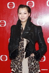 高清组图：诸葛梓岐高海宁助阵《魔法擂台》录影 