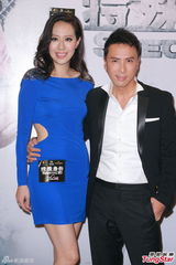 组图：甄子丹避谈赵文卓 郑中基吐槽收保护费