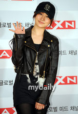 组图：郑俊浩赵允熙郑妮可等出席美剧频道开播式