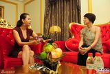 组图：TVB老牌女星公开整容 女主持爆乳抢风头