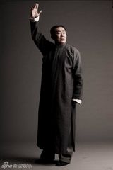 组图：献礼剧《开天辟地》陈独秀定妆照