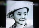 组图：吴秀波童年照遭曝光清秀稚嫩