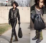 明星爱街拍第17期：20款人气朋克机车夹克搭配