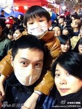 组图：张智霖袁咏仪庆结婚13周年 幸福盘点