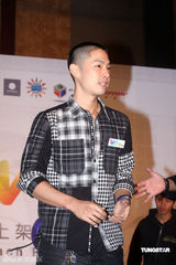 高清：吴建豪将出演美国剧集 自曝曾参加减肥夏令营