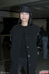 组图：胡杏儿澄清新恋情事件 称不会有下次