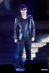 高清组图：周杰伦等众星献唱洪一峰 卡司超越金曲奖