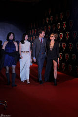 高清图：近百位明星闪耀上海华谊之夜红毯