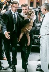 策划：七公主和萌爸贝克汉姆的亲密瞬间