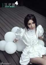 组图：江伊涵服饰广告拍摄 白色妖娆性感