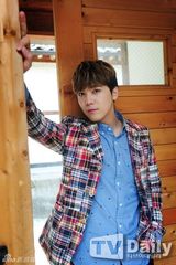 高清图：FT李洪基自曝常去夜店 新片吻戏被删