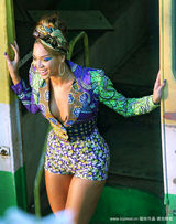 幻灯：碧昂斯与艾丽西亚合作新曲 拍MV比拼性感