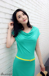 组图：王子子写真清新娇俏 迷离眼神灵动诱惑