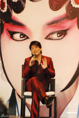 组图：周华健暌违五年发片 与花旦“搭戏”韵味足