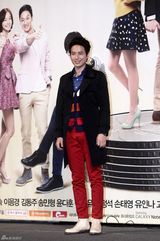 高清图：《李顺新》IU赵政锡13岁年龄差演情侣