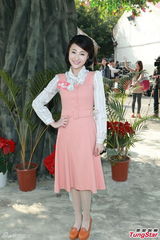 组图：郭羡妮助阵新剧宣传自曝有意再生宝宝