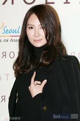 组图：李东旭车胜元等众星盛装出席首尔时装周 