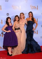 高清图：《摩登家庭》获得最佳喜剧类电视剧