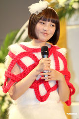 高清组图：金莎睽违三年再发片 略显发福唱新歌