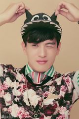 组图：马文龙“厌倦”腹黑玩转型 诠释波普型男