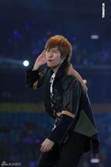 组图：五月天鸟巢开唱十万歌迷共创奇迹