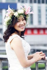 组图：《一仆二主》闫妮演绎职场御姐范