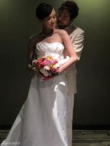 幻灯图：田亮叶一茜镜头前晒甜蜜 鼓励恐婚族结婚