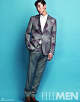 组图：张亮时尚大片秀长腿人鱼线 斯文不失风度