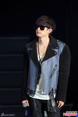 组图：SJ-M台湾会歌迷 唱周杰伦歌曲引惊喜