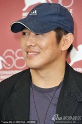 组图：《白蛇》记者会 主演李连杰黄圣依阿Sa(蔡卓妍)聚首