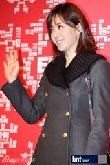 组图：JYJ俊秀与李珉廷宋允儿等助阵孙艺珍新片