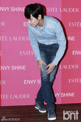 组图：南宫民李相烨MBLAQ等出席品牌活动