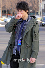 组图：KBS电视台新剧《强力班》海报拍摄现场