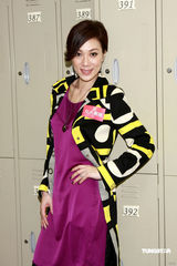 幻灯集：张可颐等出席新剧造型会 米雪大肚抢镜