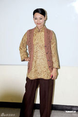 高清图：邓萃雯有信心赢 黎耀祥期待“称帝” 